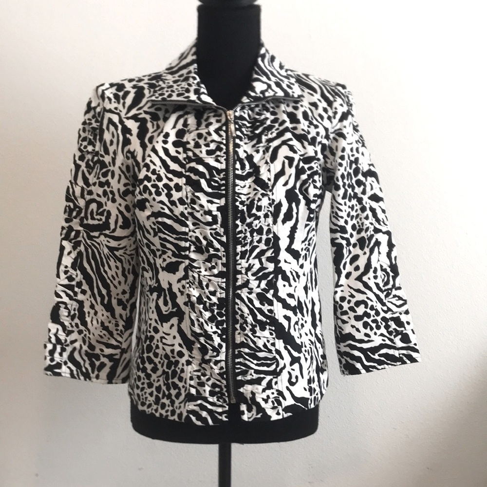 COPY - Quarter sleeve zebra jacket